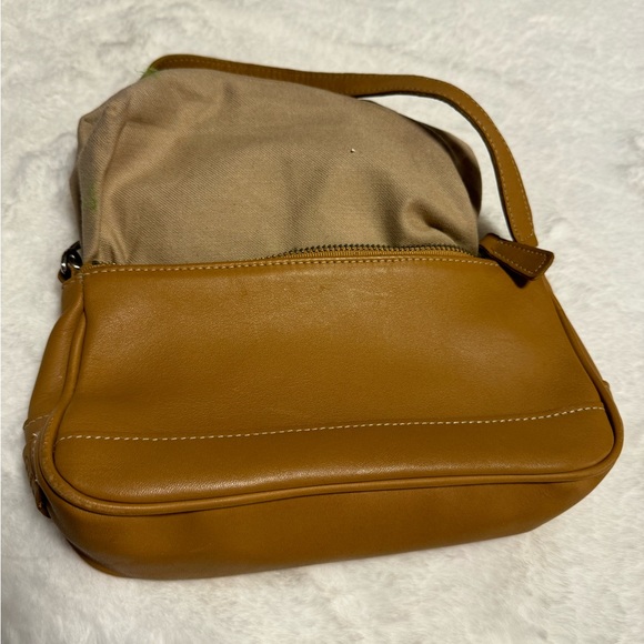 Y2K Coach Demi Hampton Rare Mini Saddle Leather TanCamel Shoulder Purse Wristlet - Picture 4 of 16